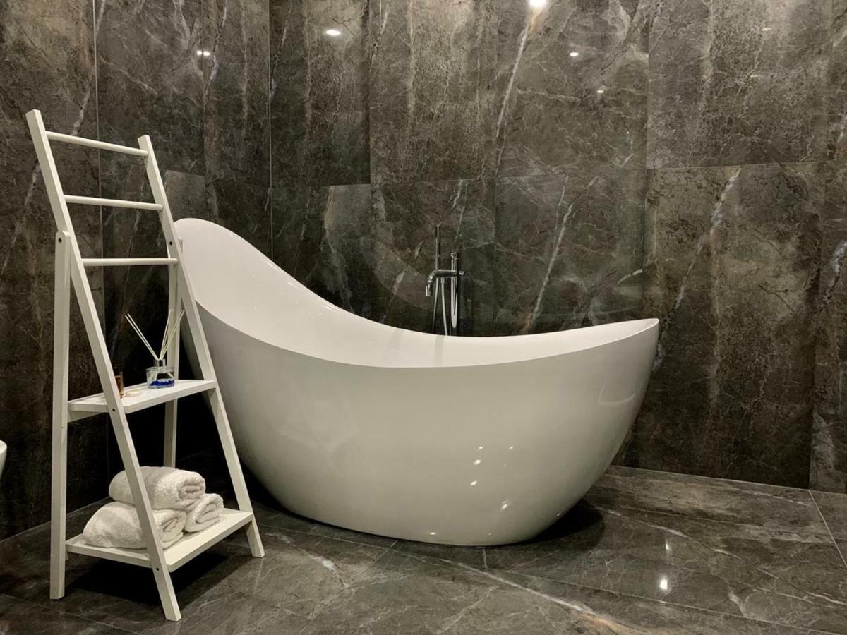 Julius Hotel غوليم المظهر الخارجي الصورة